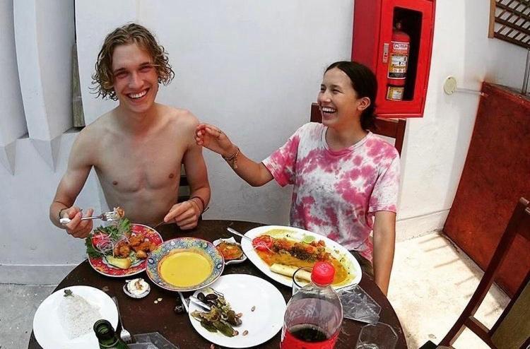 Pointbreak Surf Camp Hostel Huanchaco Exterior photo